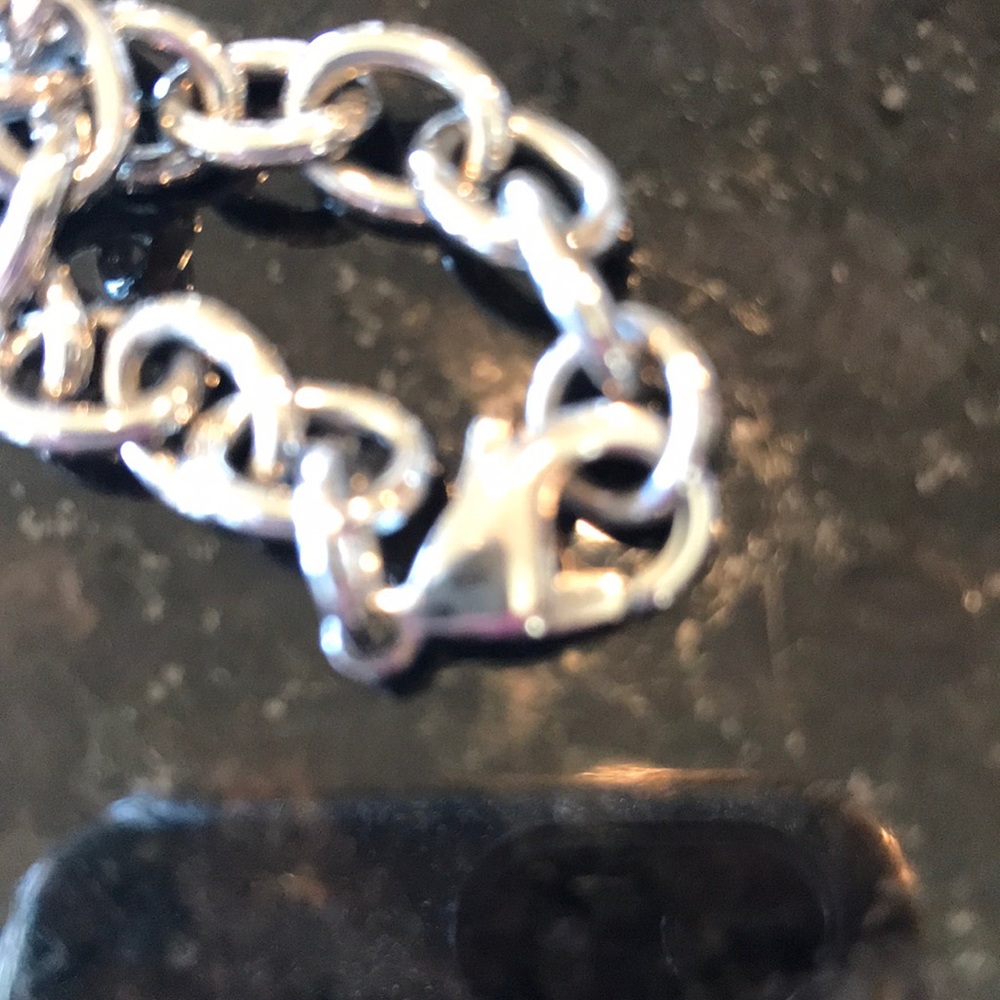 Stainless steel heart bracelet - Picture 3 of 3